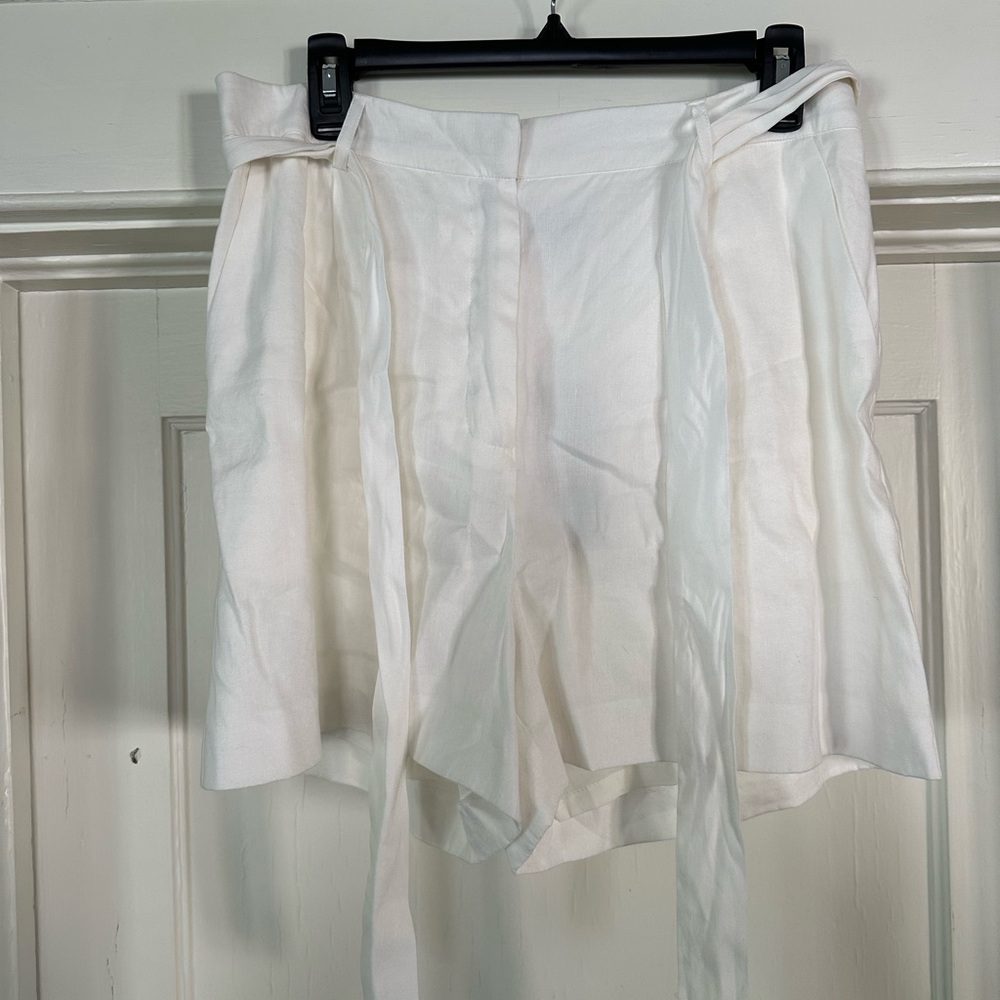Antonio Melanie shorts